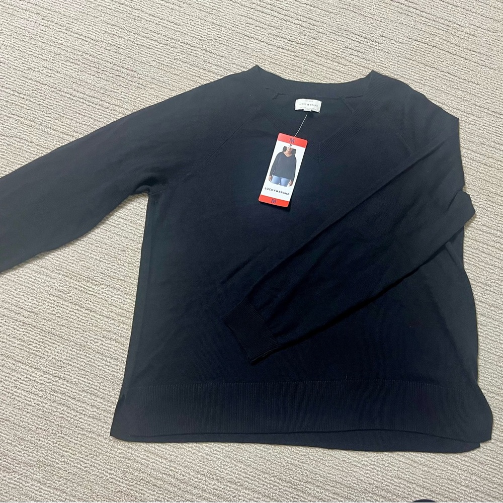 Lucky brand women’s oversized medium V-neck black sweater